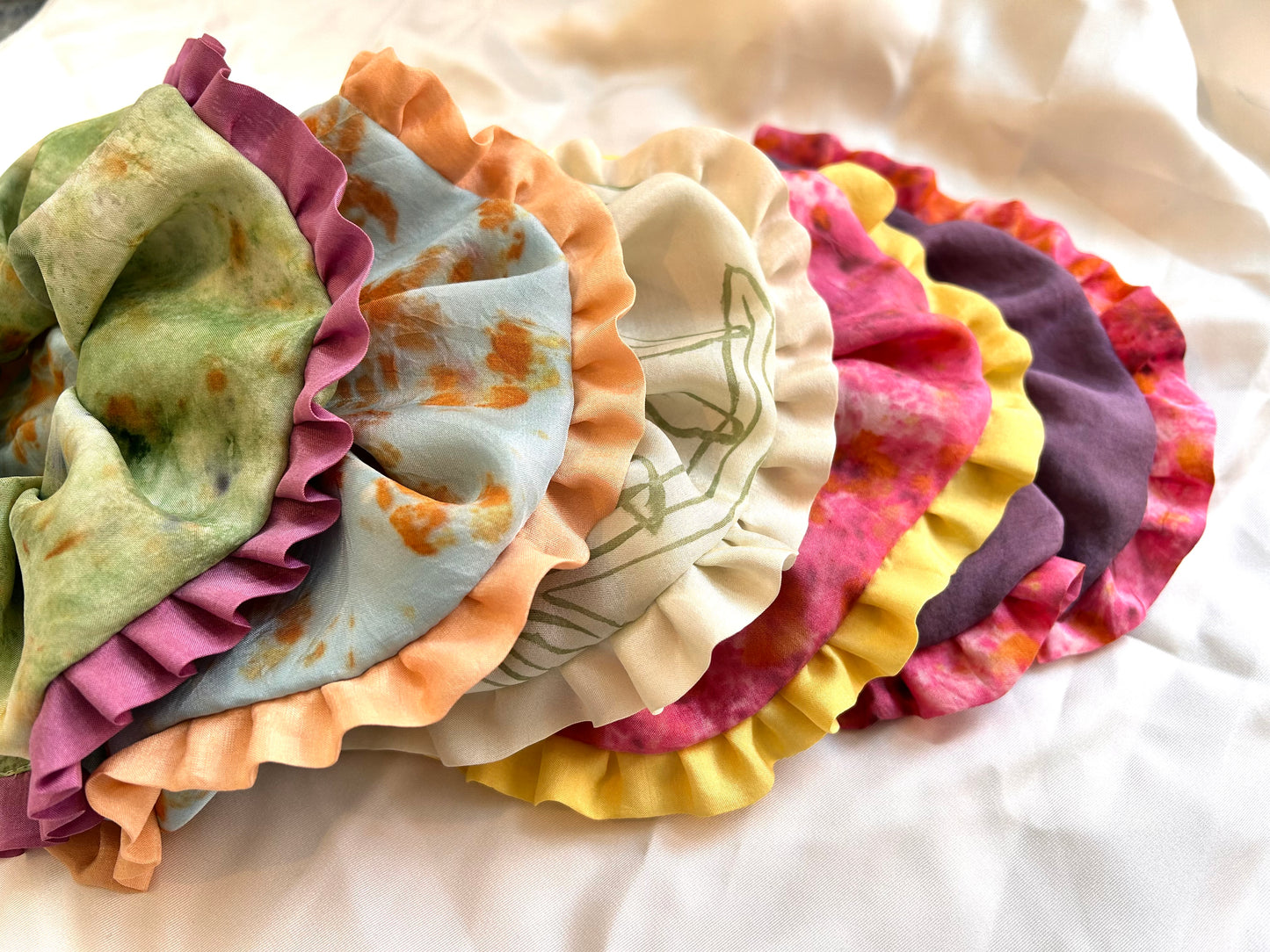 Habotai Silk Scrunchie with Frill